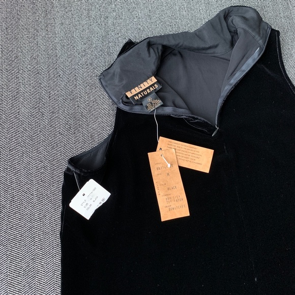 Black Velour Sleeveless Mock Neck Tank Top - Picture 10 of 17